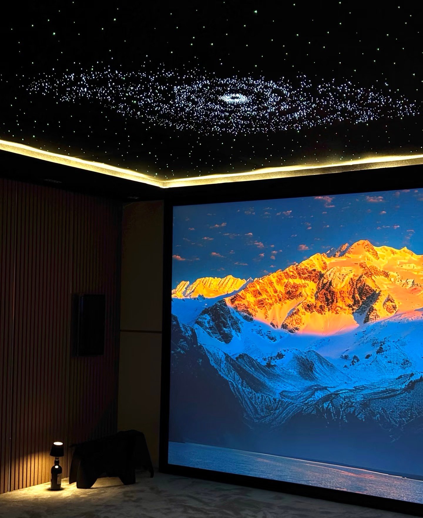 Dynamic Starry Sky Ceiling
